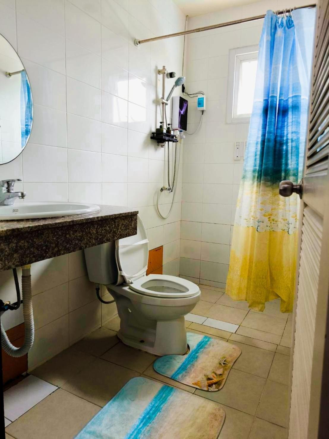 Nu Phuket Airport Resident 1 Bed & Breakfast Nai Yang Bilik gambar
