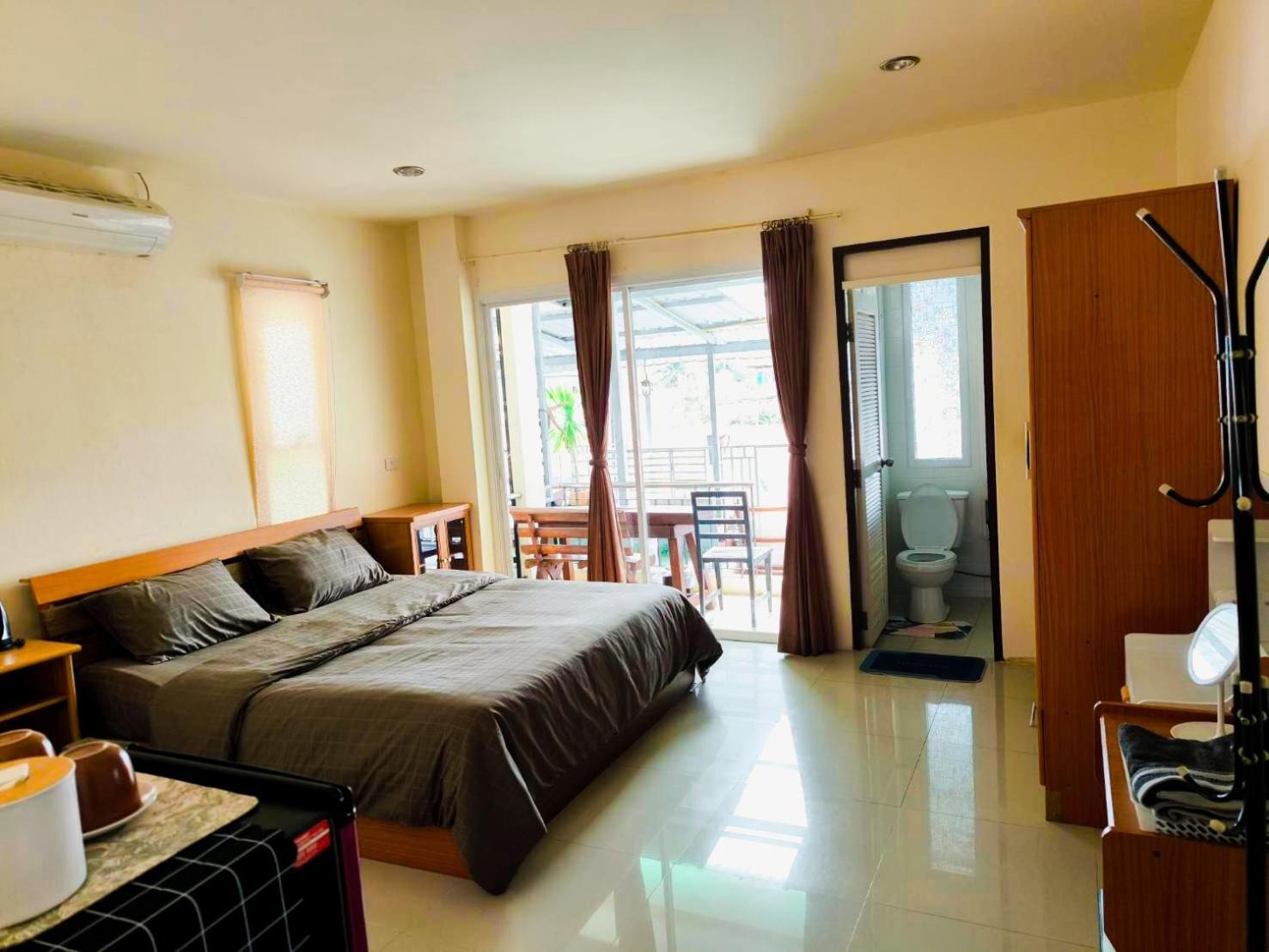 Nu Phuket Airport Resident 1 Bed & Breakfast Nai Yang Luaran gambar
