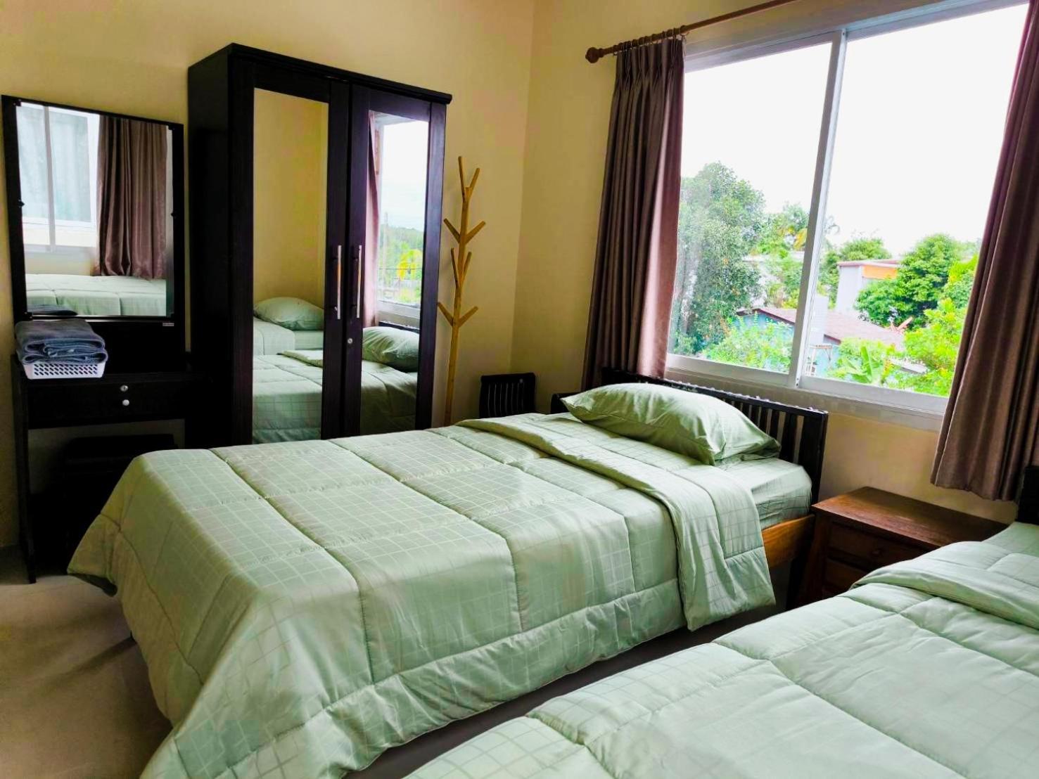 Nu Phuket Airport Resident 1 Bed & Breakfast Nai Yang Luaran gambar